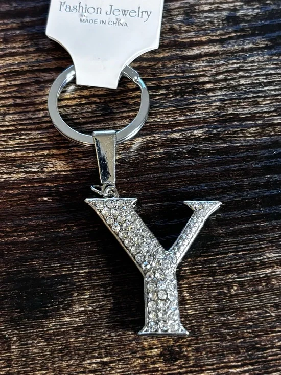Silver Tone Crystal‎ Rhinestone 'Y' Keyring
