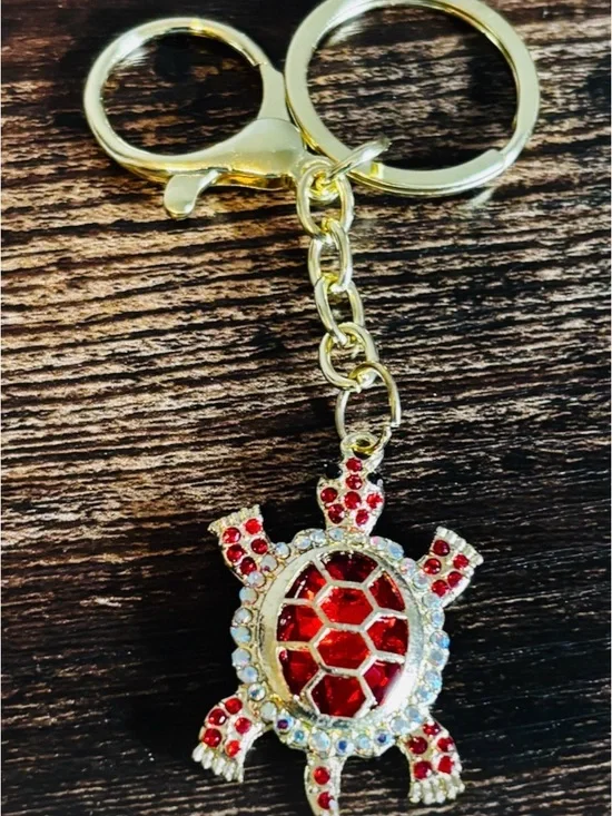 Red Crystal Rhinestone Turtle Keychain with Gold-Tone‎ Hardware