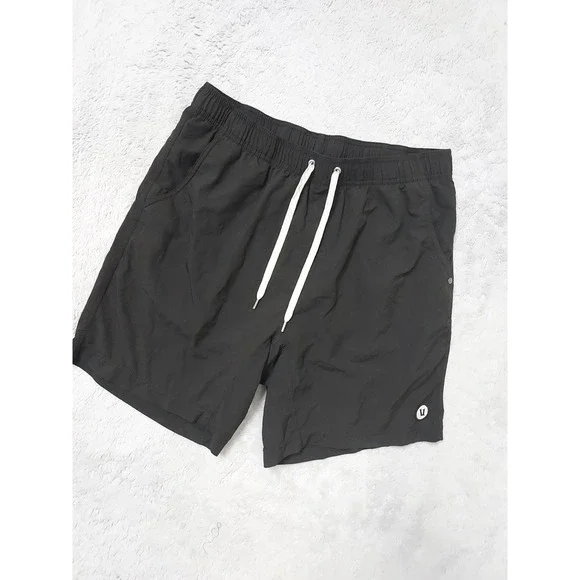 Vuori Kore Shorts Men Large Lined Athletic Performance Black Gym Drawstring Logo