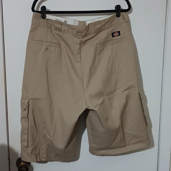 Dickies Mens 36 Loose Fit Cargo Short