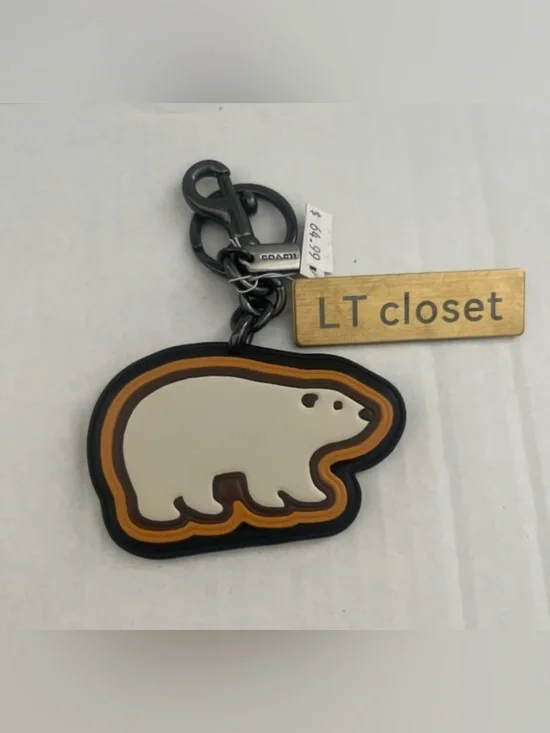 Last one! NWT COACH CE679 KEY FOB SIGNATURE CANVAS POLAR BEAR MOTIF KEY RING
