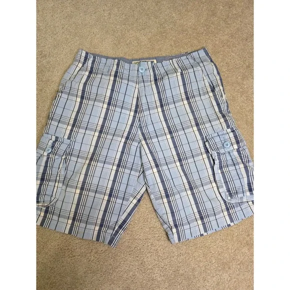 Ecko Unltd Mens Blue White Plaid Cargo Shorts Size 34 Relaxed Summer Casual