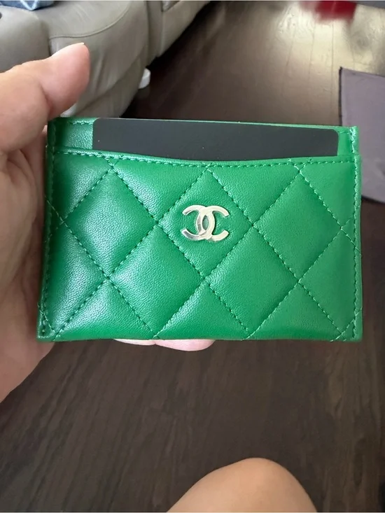 CHANEL Green Quilted Card Holder with silver hardware brand new