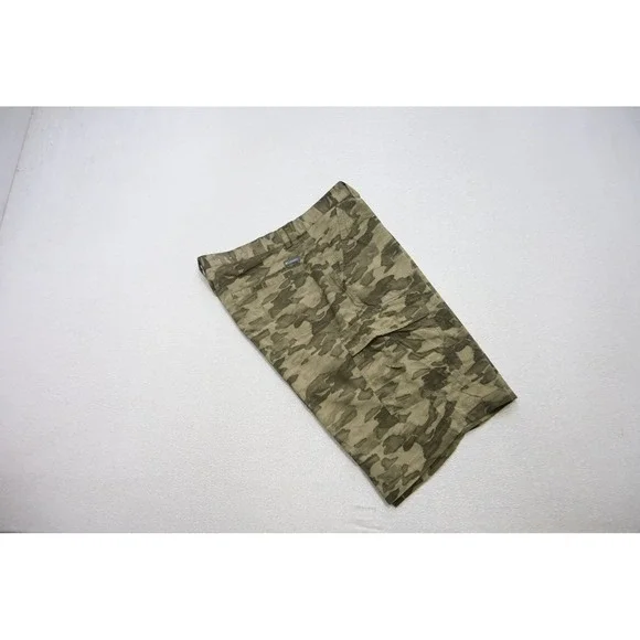Columbia Cargo Shorts Mens 36 Green Camo Omni-Shade Ripstop Outdoor Excellent