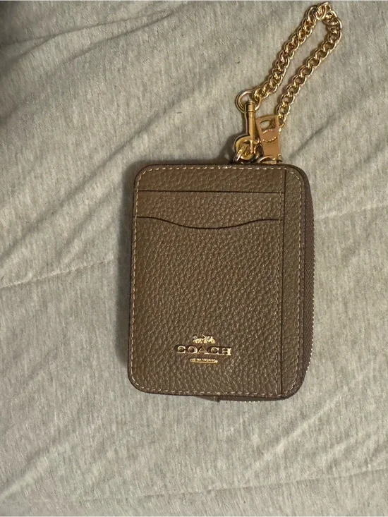 Coach Dark Stone Pebbled Leather Zip Card Case Wallet Chain NWT