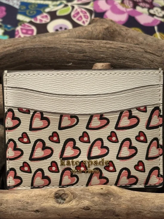 kate spade White Cardholder with Pink and Red Heart Print