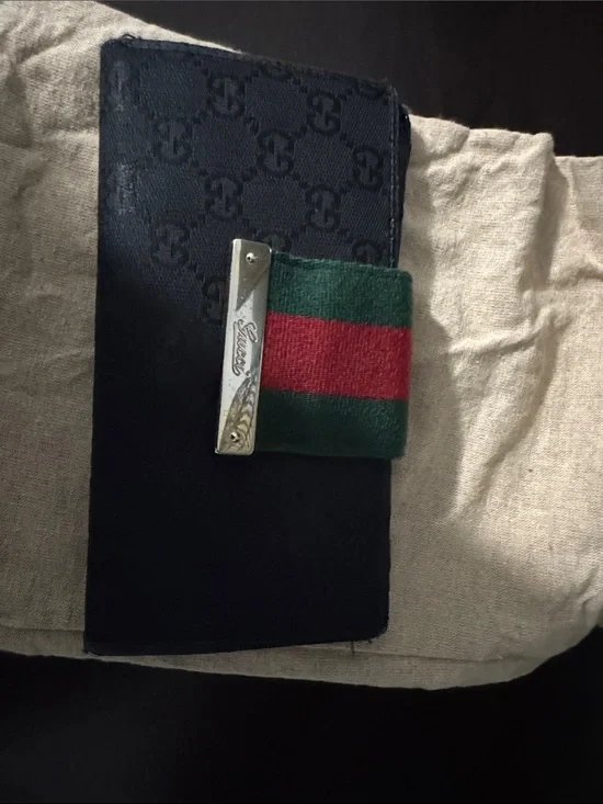 Gucci Black Leather Card Holder with Green and Red Web Stripe Money Clip