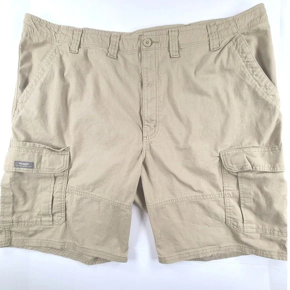 Wrangler Cargo Shorts Mens 44 Khaki Relaxed Fit Tech Pockets Utility Workwear