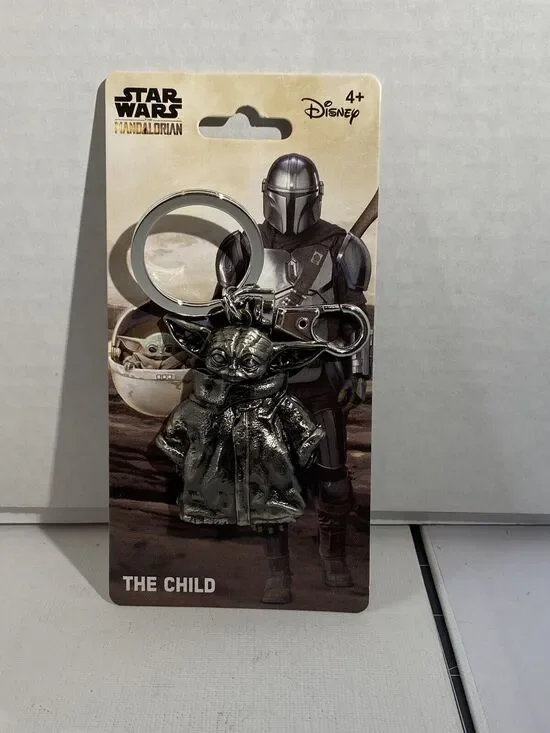 BRAND NEW! Star Wars Pewter Baby Yoda/ Grogu Keychain!