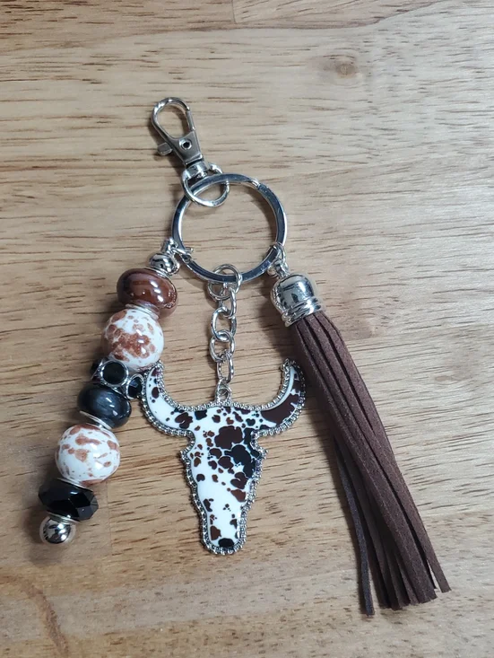 Western Style Black And Brown Keychain