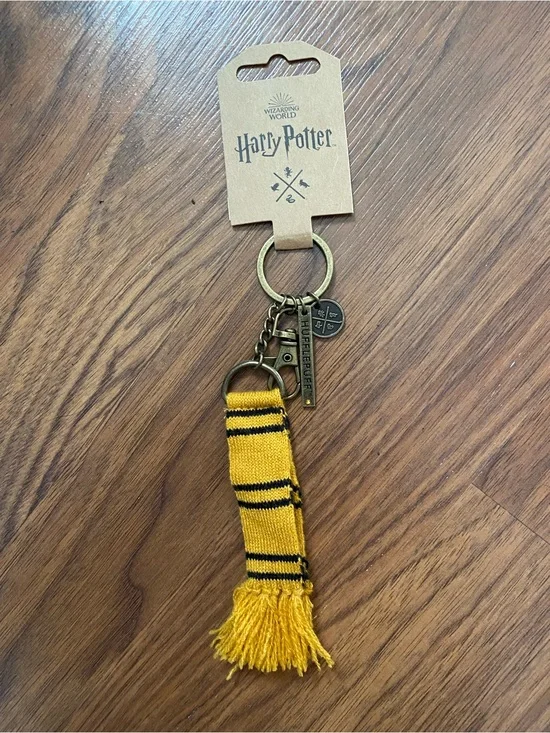 Harry Potter Hufflepuff Yellow Tassel Keychain