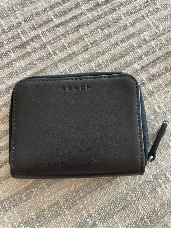 Coach Black Leather Zip Card Holder