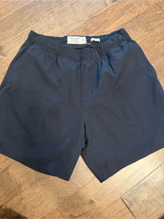 Abercrombie & Fitch Men's Dark Navy Athletic Shorts
