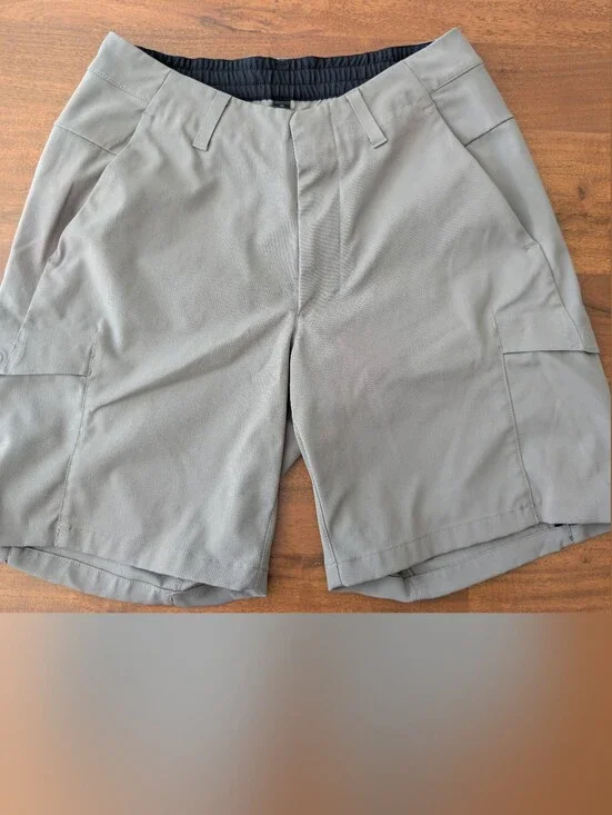 Lululemon Men's Commission Shorts 30 Gray Performance Golf Casual
