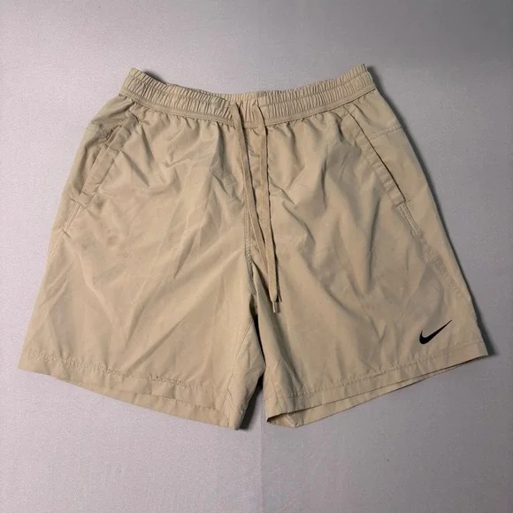 Nike Dri-FIT Mens Tan Khaki Training Shorts Mesh Lined 7 Inch Inseam Size M