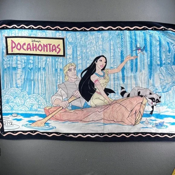 Disney kids Beach Towel 100% Cotton 31x56 Vintage 90s Pocahontas Movie Meeko