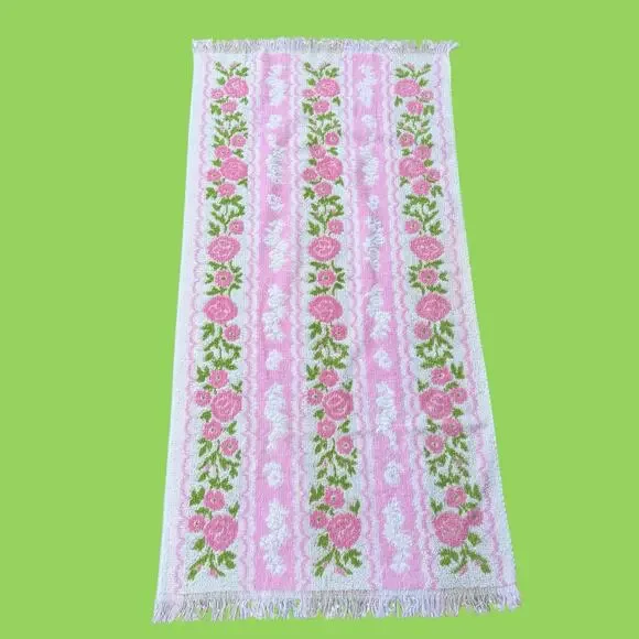 Vintage Cannon Monticello Bath Towel Floral Pink & Green Roses w/ Fringe Cottage