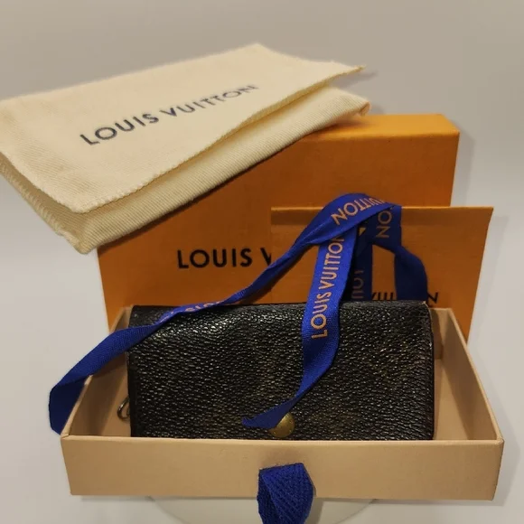 Louis‎ Vuitton Black/Brown Key Holder Wuth Box, Card And Dust bag