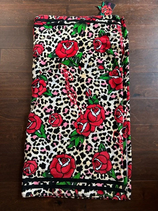 Ed Hardy Beach Towel Brand New Tigers 36”x72” Leopard Print Roses