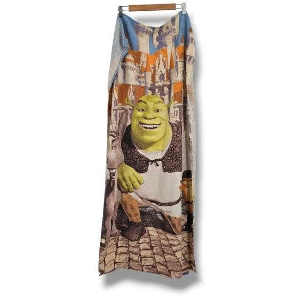 DreamWorks Shrek the Third Beach Towel Shrek Donkey Puss‎ in Boots Vintage 2006