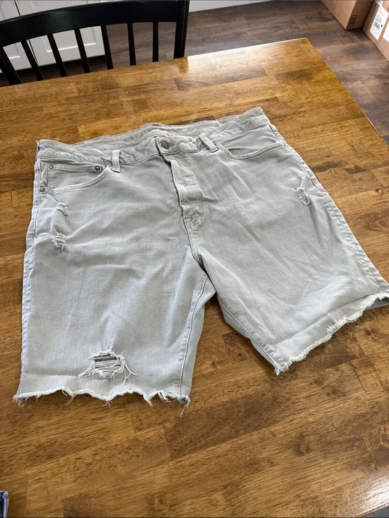 American Eagle Outfitters Light Gray Distressed Jean Shorts
