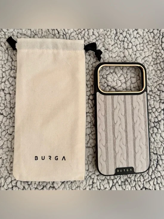 BURGA Cable Knit Beige iPhone 17 Pro Case with Gold Trim