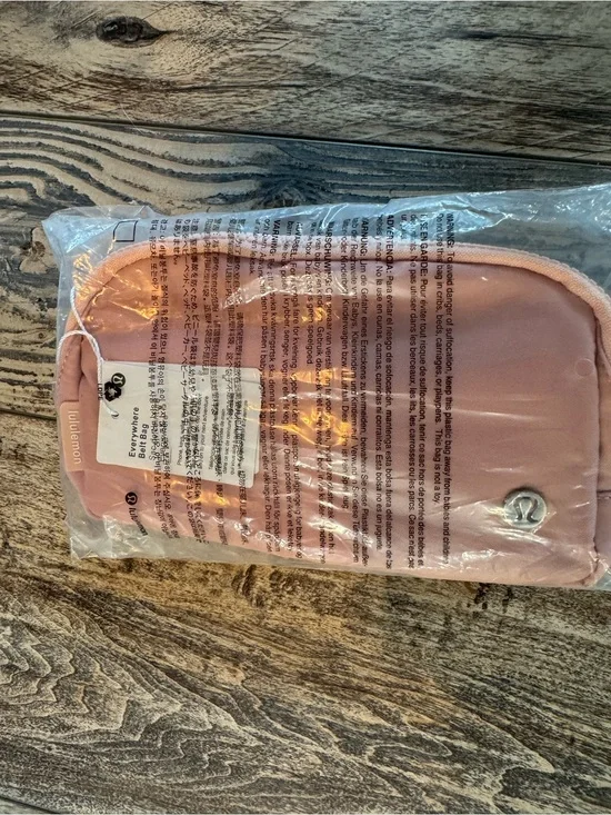 lululemon athletica pink Everywhere Belt Bag Pouch