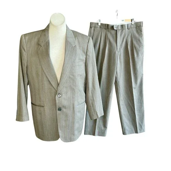 Men's Vintage Brown Wool Striped Suit Worthington 40-42R /36