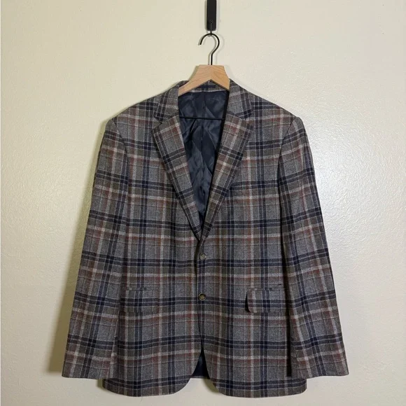 Williams & Kent Wool and‎ Silk Plaid Blazer
