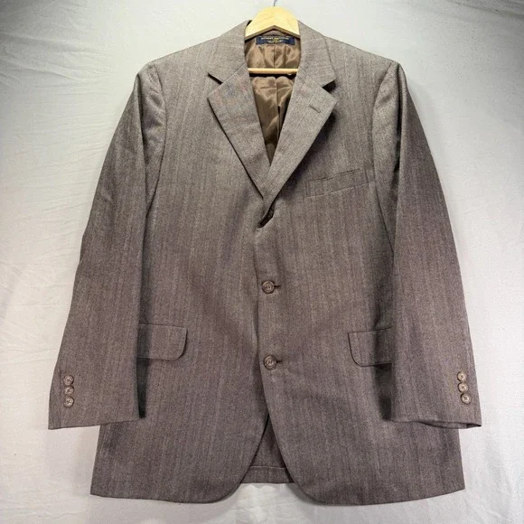 Vintage Brooks Brothers Blazer Mens 42R Gray Herringbone 3 Button Made in USA