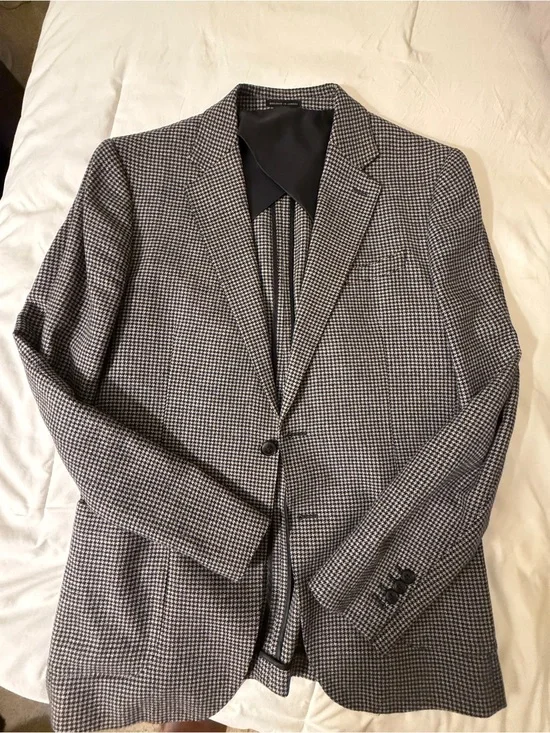 Reiss Black & White Houndstooth Blazer