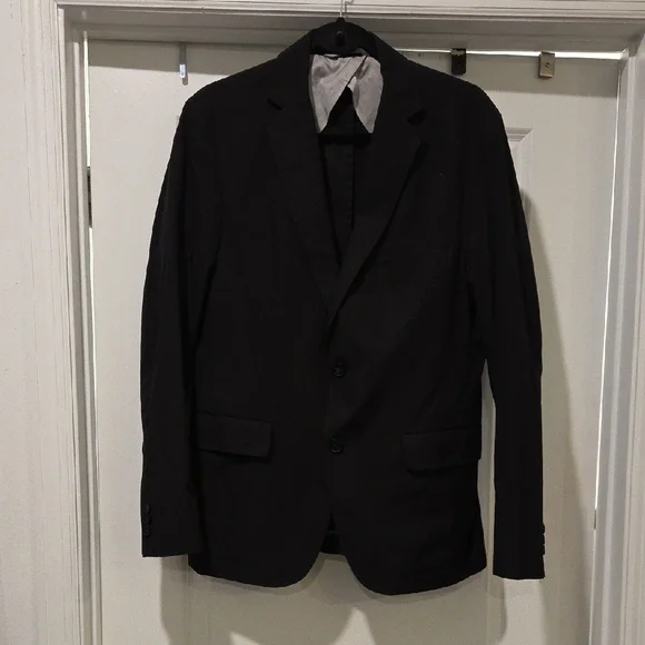 Hugo Boss Black Two-Button Notch Lapel Blazer Size 38R!