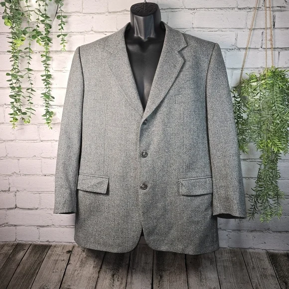 Corneliani C C Collection Wool Cashmere Gray Blazer Herringbone Mens Size 40R