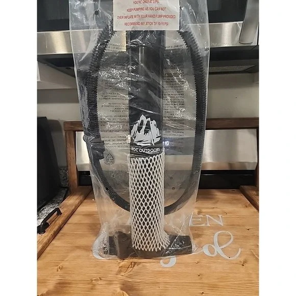 NEW‎ SEALED ROC Outdoors Paddle Hand Pump