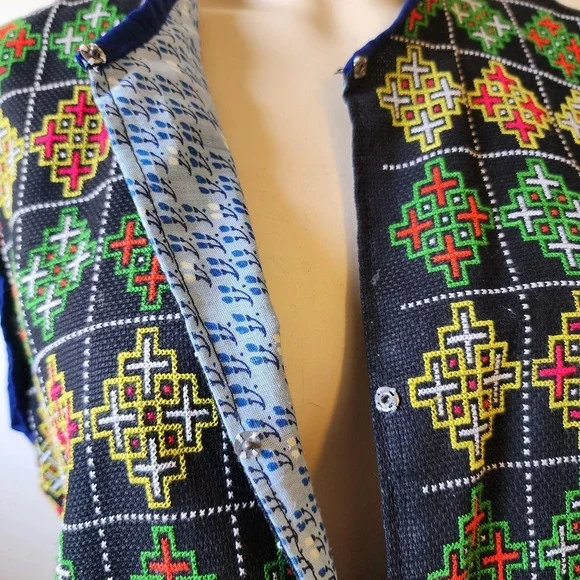 Handmade Reversible Vest, Black Turkish Nomadic Chuval Pattern