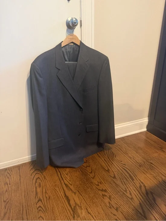 Men's Gray Joseph Abboud Classic Three-Button Suit Blazer and Pants