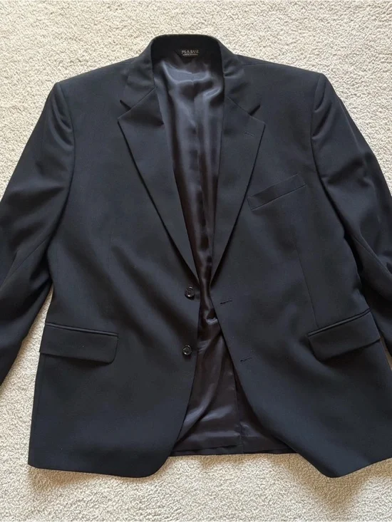 JOS A BANK Traveler's Collection Mens 46R Tailored Fit Wool Blazer Jacket Black