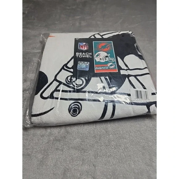 NWT NFL Miami Dolphins Football Beach Towel Pool Party Size 58