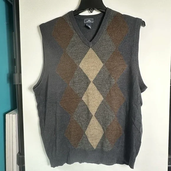 Dockers Mens Size XL Dark‎ Gray Argyle Sweater Vest V Neck Classic
