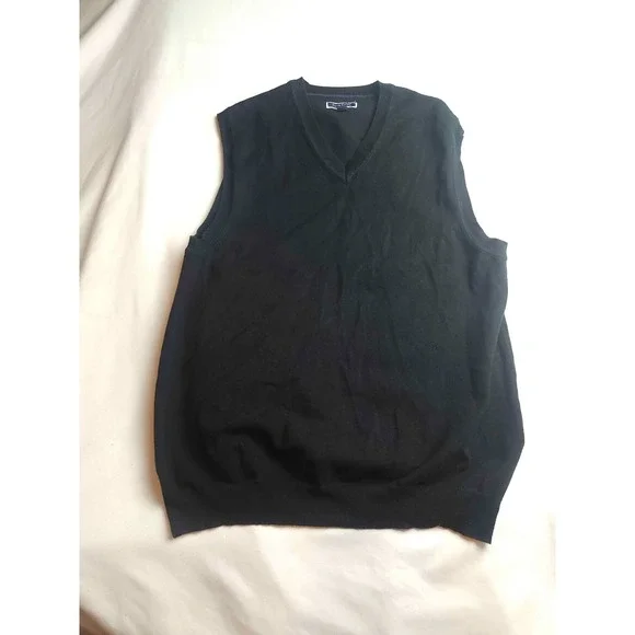 Club Room Sweater Vest Mens Medium Black V-Neck Knit Pullover Layering Preppy