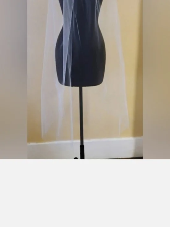 Simple Sheer Wedding Veil — White Illusion Tulle Knee Length