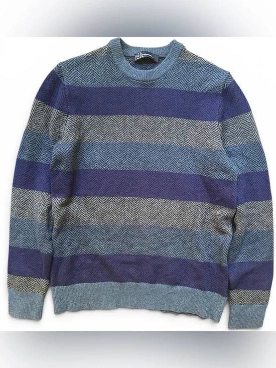 GAP Men’s Blue and grey Striped Crewneck Sweater