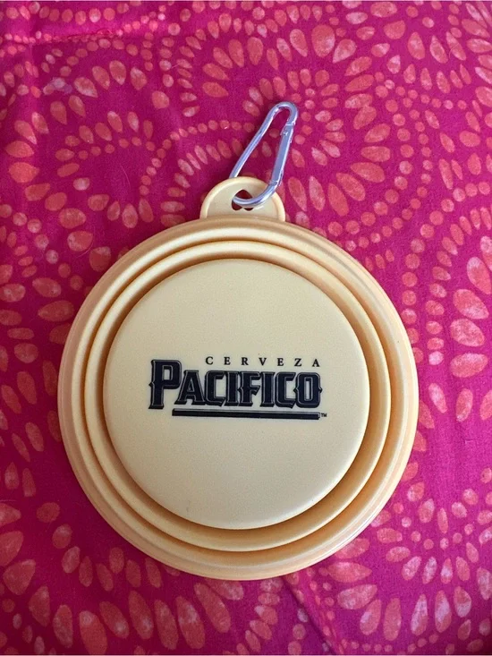 Cerveza Pacifico Collapsible Cup - Pale Yellow