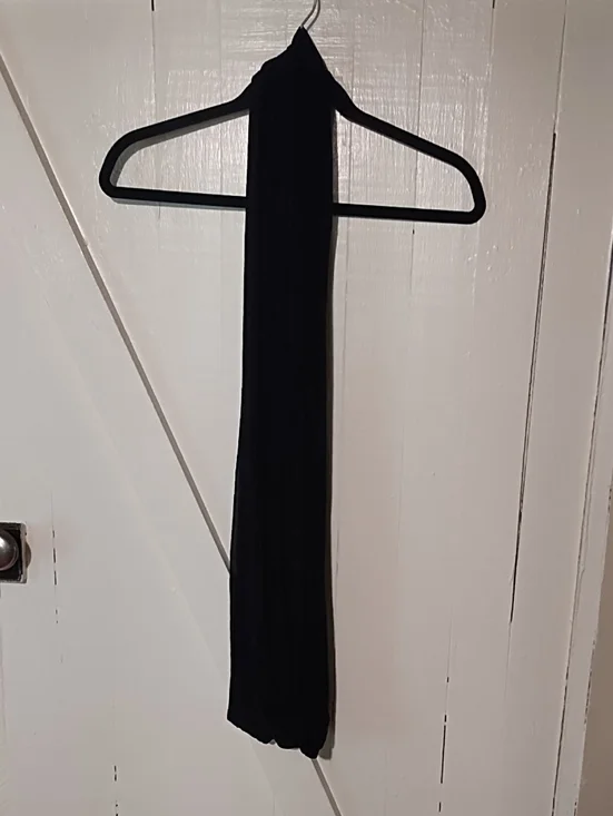 Black Long Infinity Knit Scarf Glitter EUC.