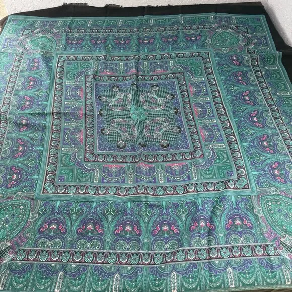 Vintage Challis By Berkshire Scarf 46x46 Polyester Italy Excellent Condition