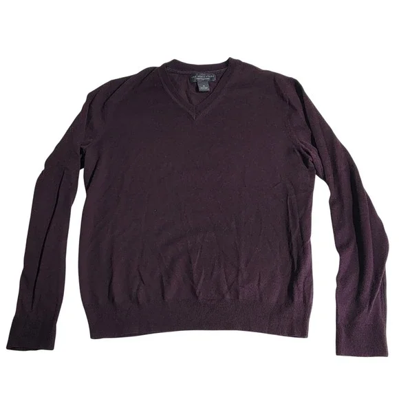 The Mens Store Bloomingdale's Merino Wool V-Neck Sweater Plum Burgundy Mens M