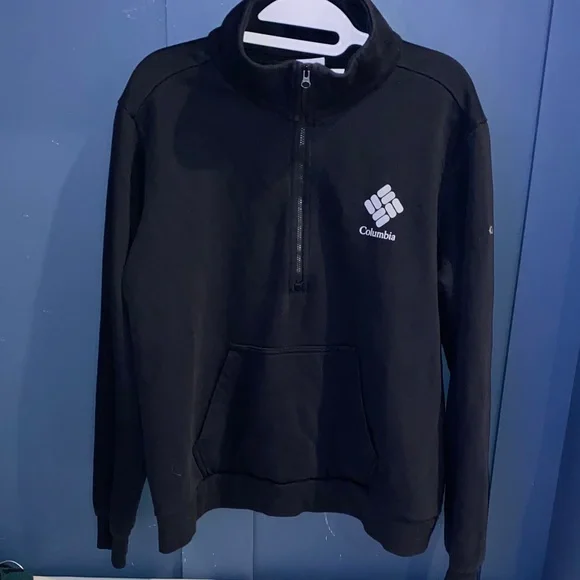 Columbia Women’s Black Half Zip Pullover/Sweatshirt‎