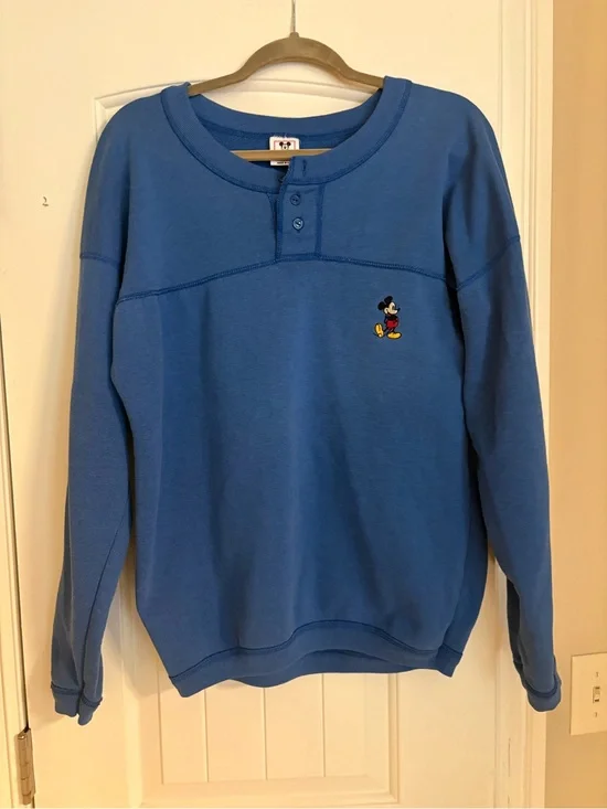 Vintage Men's Blue Pullover Sweater with embroidered Mickey