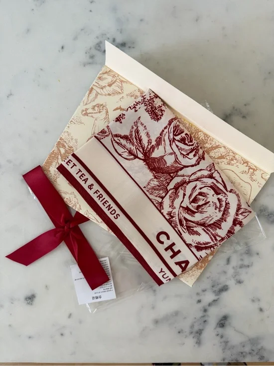 Brand New CHAGEE collectible Red Floral Scarf - Rose Print