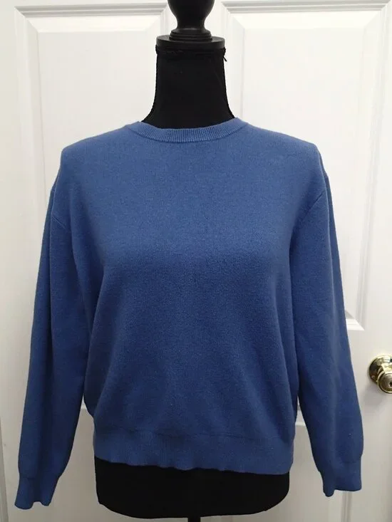 Tahari Men's Blue Sweater Size Medium